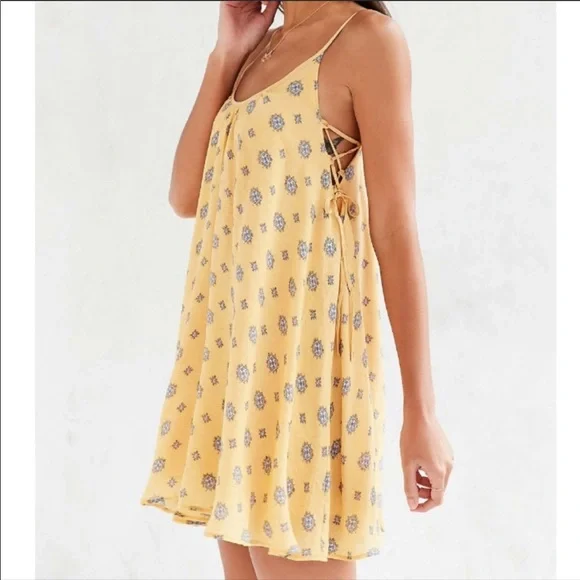 Urban Outfitters Yellow Sundress - Picture 1 of 6